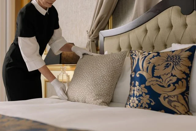 Service we offer pexels cottonbro 6466496